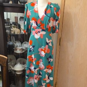 Vince CamutoFloral Midi Dress Size 2